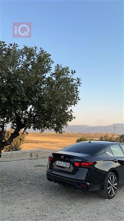 نیسان ئەلتیما